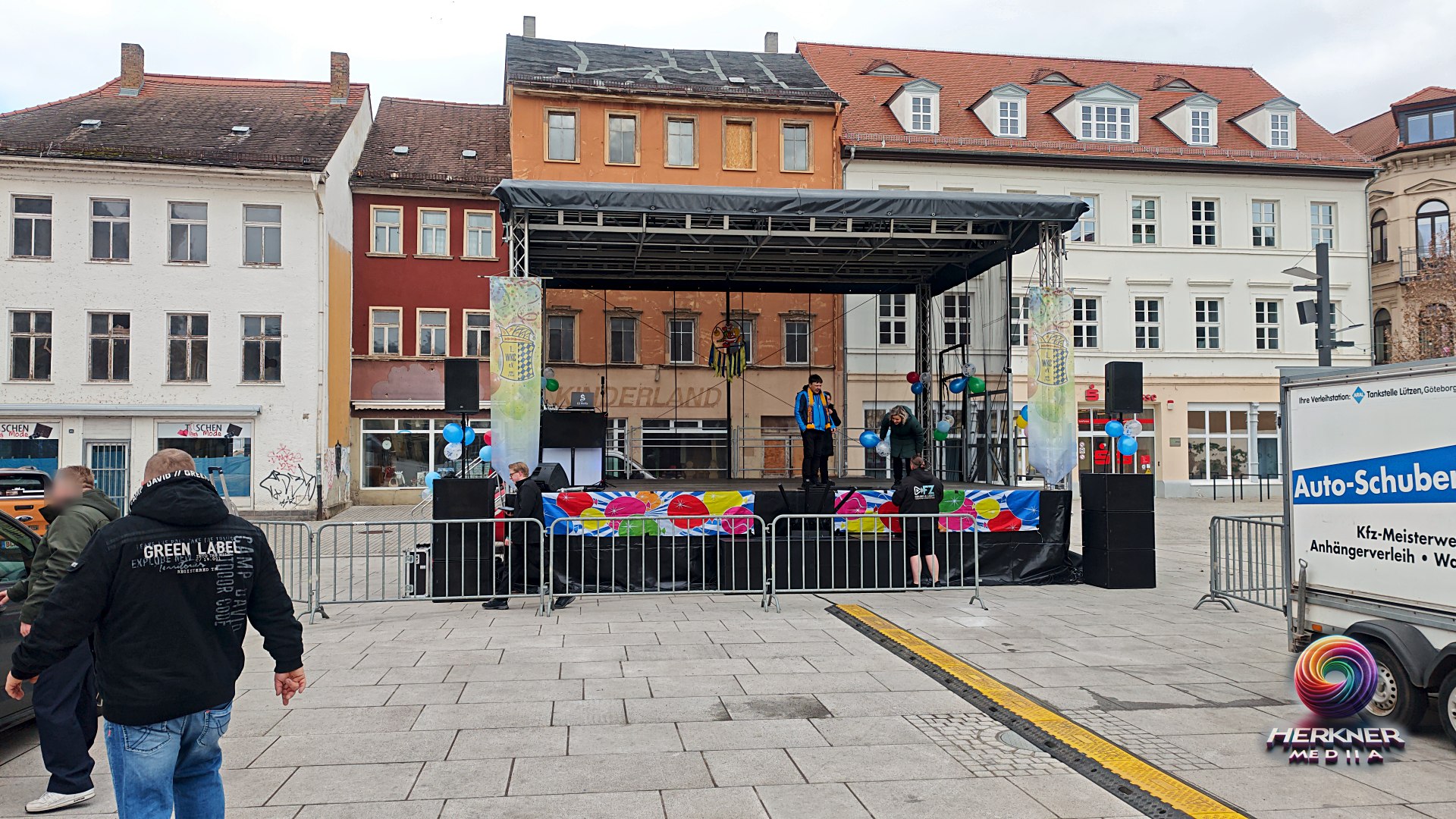 Veranstaltungsbühne auf dem Marktplatz Weißenfels